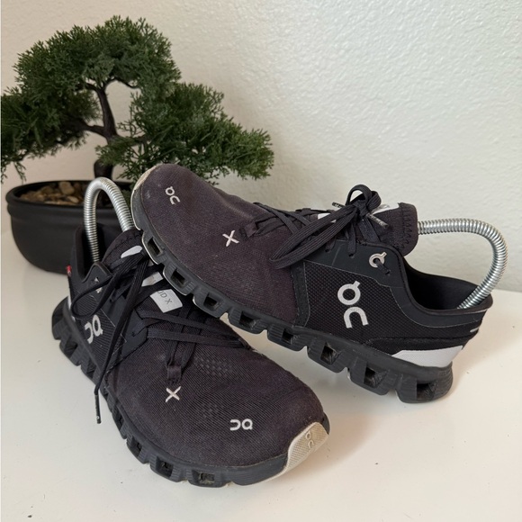 On Running Shoes - On Running Women's Black Athletic Shoes with White Accents